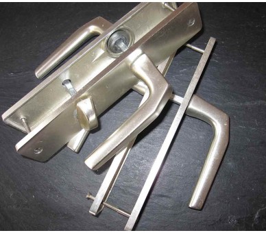 Poignées de porte en alu