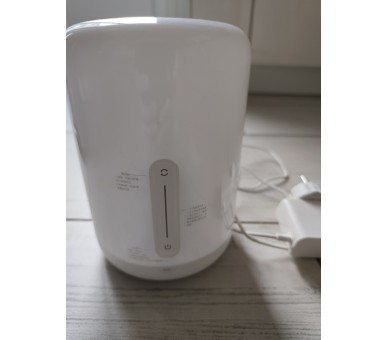 Lampe connectée Xiaomi Mi Bedside Lamp 2 – LED RGB Wi-Fi
