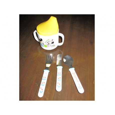 Tasse + couverts (1er âge)