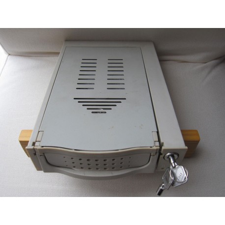 Boitier amovible pour disque dur - Rack amovible IDE